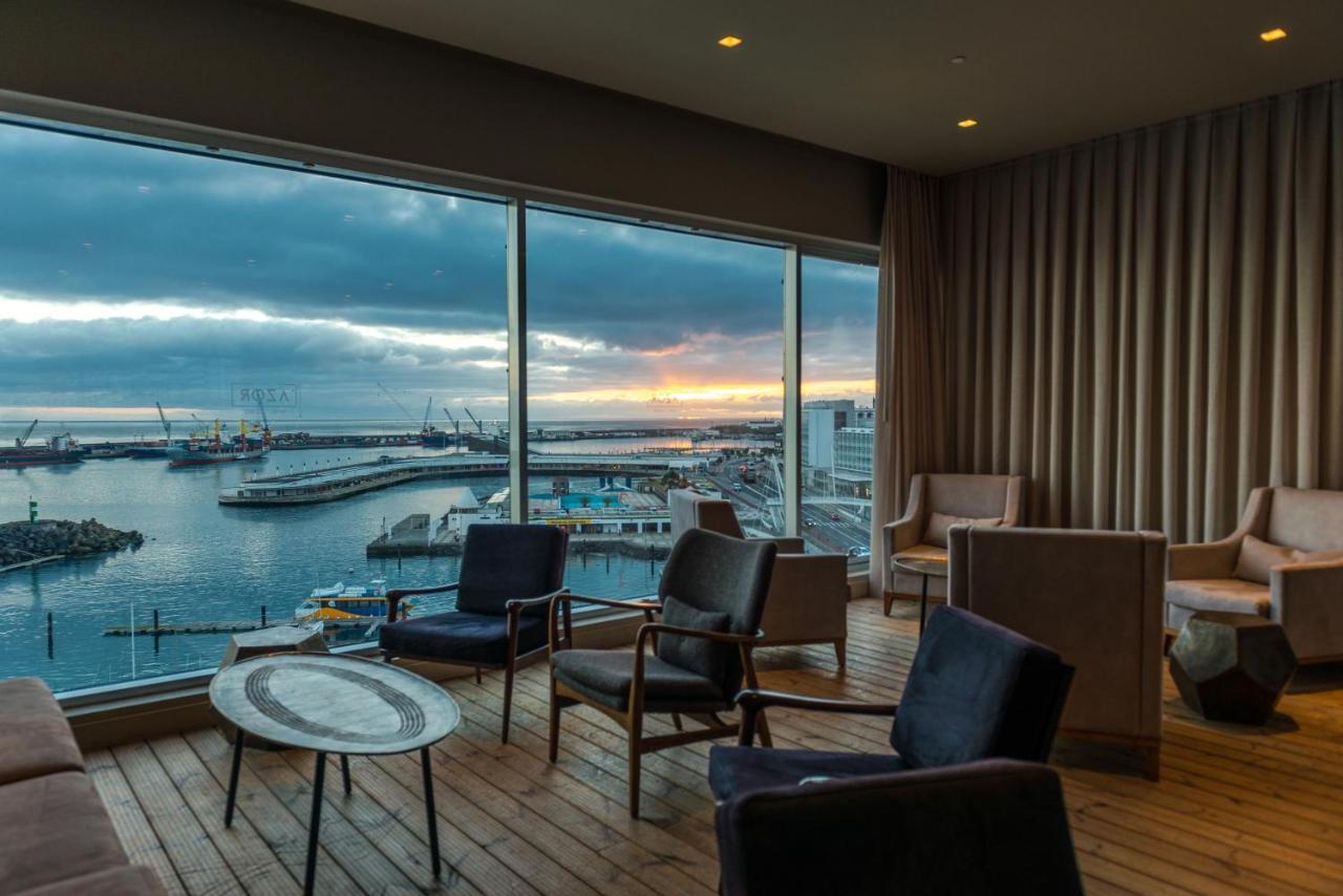 Octant Ponta Delgada Hotel Bagian luar foto The lounge at the airport