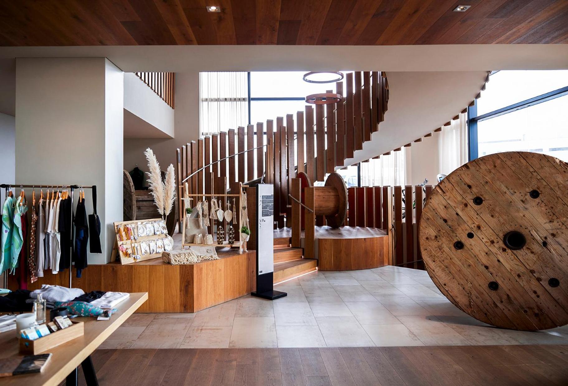 Octant Ponta Delgada Hotel Bagian luar foto The interior of the store